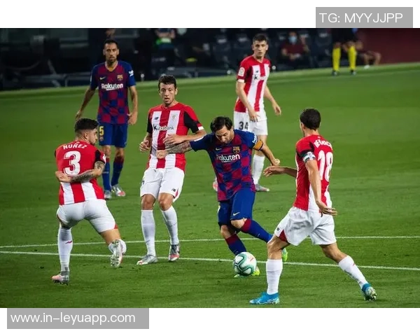 执法西超杯巴萨与毕巴的主裁谈责任与骄傲的双重挑战 执法西超杯巴萨与毕巴的主裁谈责任与骄傲的双重挑战